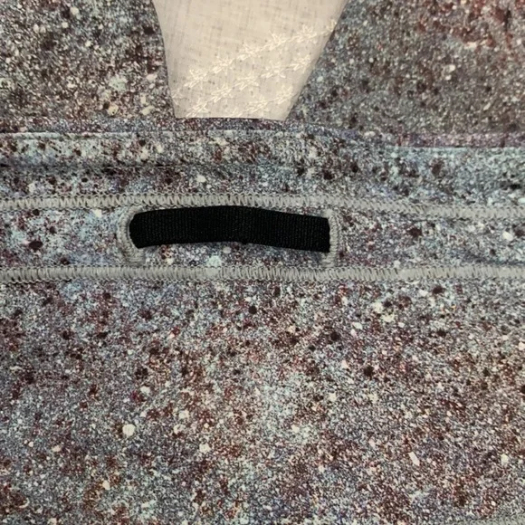 LULULEMON Stone/ Pink Paint Splattered Wunder Under Hi Rise Leggings Size 6 - Picture 13 of 14